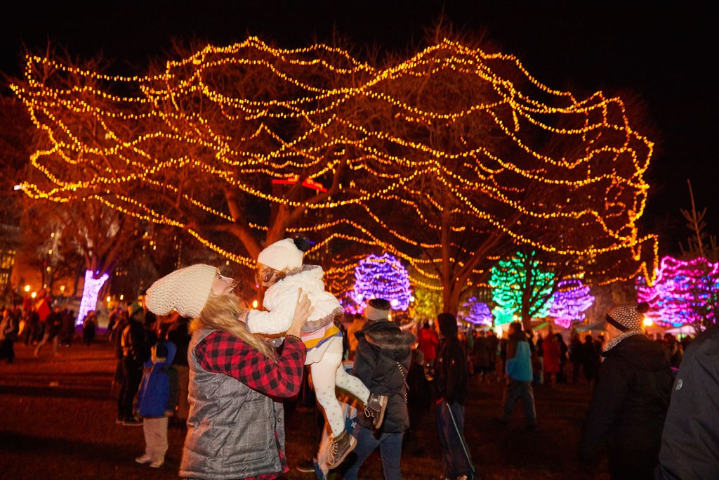 Media Holidazzle Minneapolis